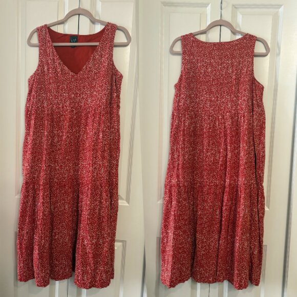 V-Neck Tiered Midi Dress | GAP - Picture 2 of 4